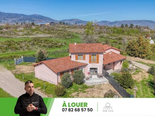 Maison à louer 1 850 € 6 pièces 5 chambres 159 m² 1 142 m² de terrain Saint-Pierre-de-Bœuf 42520
