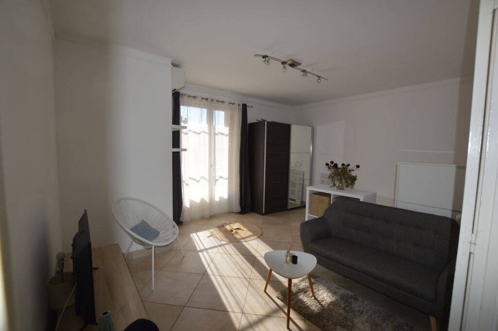 Appartement 1 pièce 38 m² · à Bastia · 38 m² · 580 €