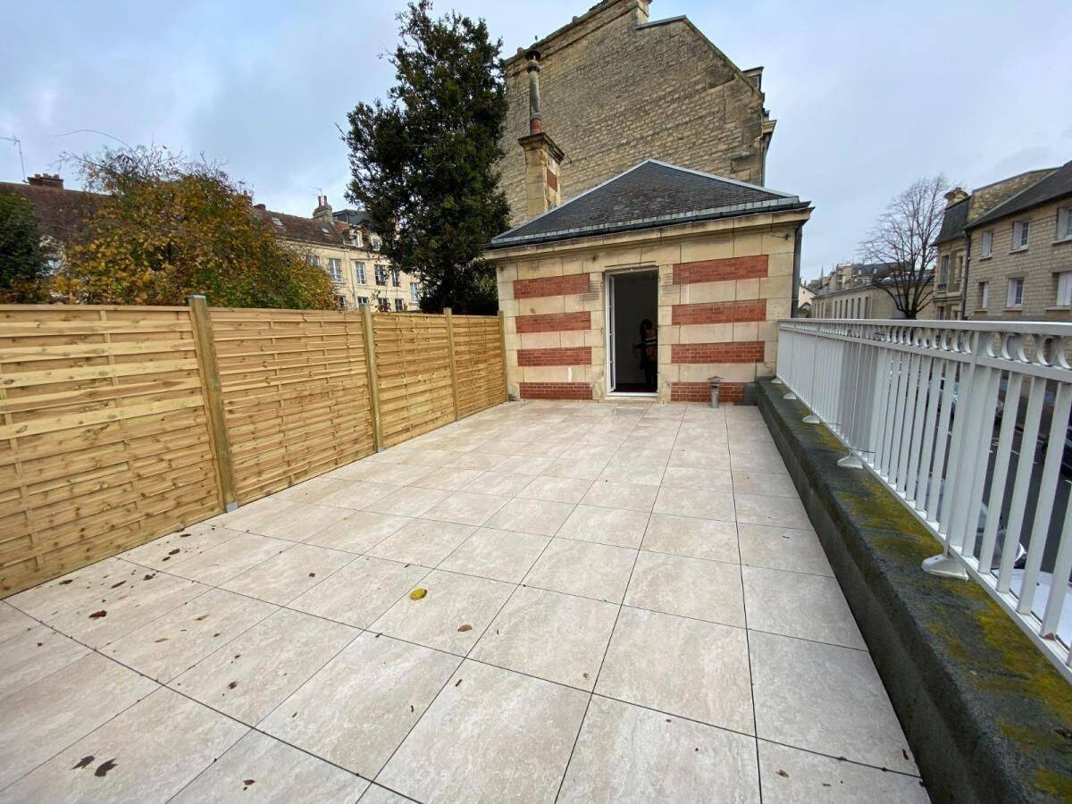 Maison 2 pièces 53 m² · à Caen · 53,3 m² · 982 €