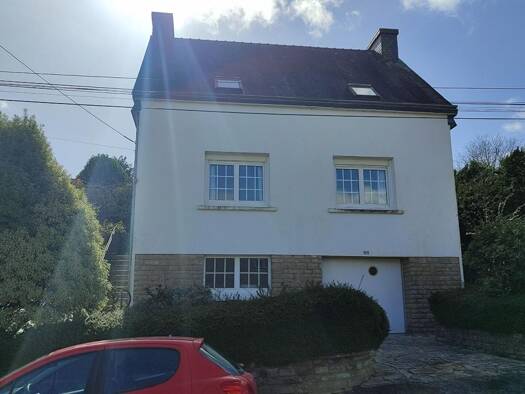 Maison à vendre 164 300 € 4 pièces 2 chambres 91 m² 1 169 m² de terrain Sud Rosporden 29140