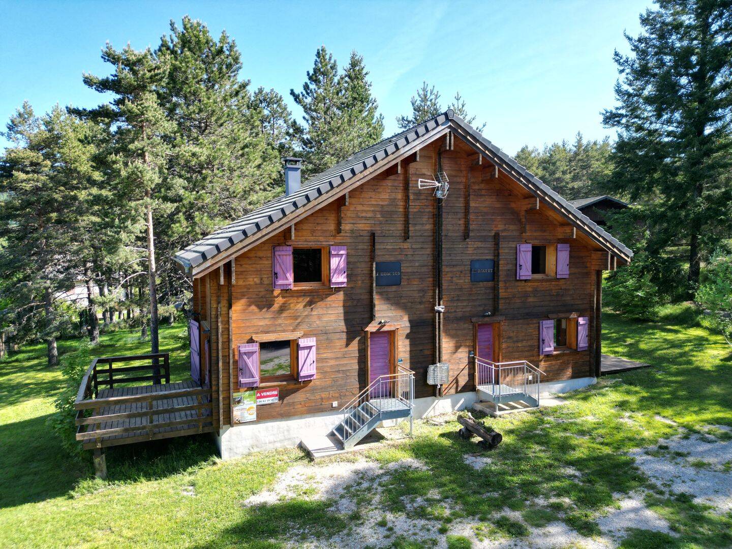 Maison 8 pièces 163 m² · à Saint-Sauveur-Camprieu · 163 m² · 415 000 €