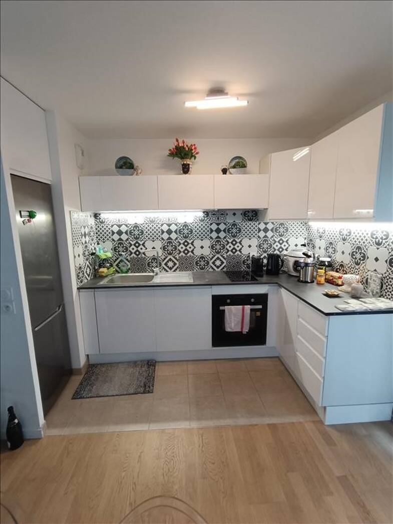 Appartement à louer 1 250 € 2 pièces 1 chambre 43 m² 3ème étage Centre Sud-Jules Ferry Bagnolet 93170