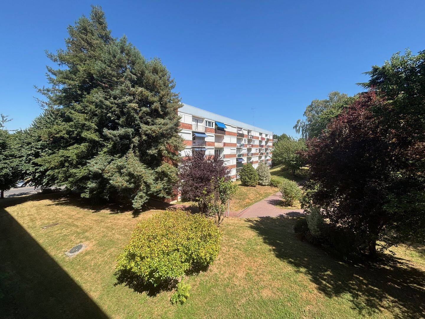 Appartement 4 pièces 74 m² · à Domont · 74 m² · 1 290 €/mois