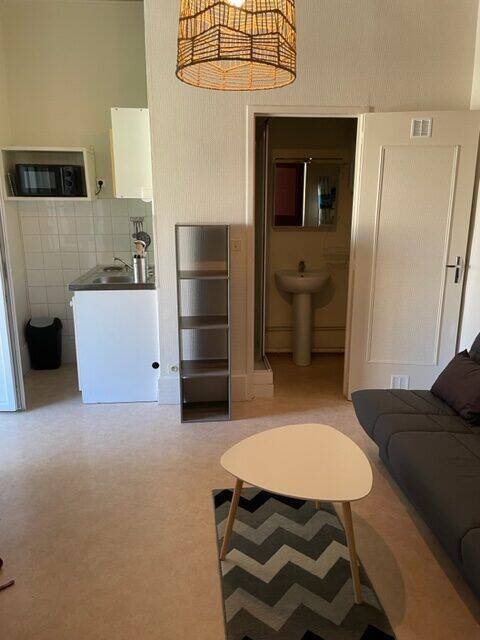 Appartement 1 pièce 17 m² · à Bourges · 17,2 m² · 440 €