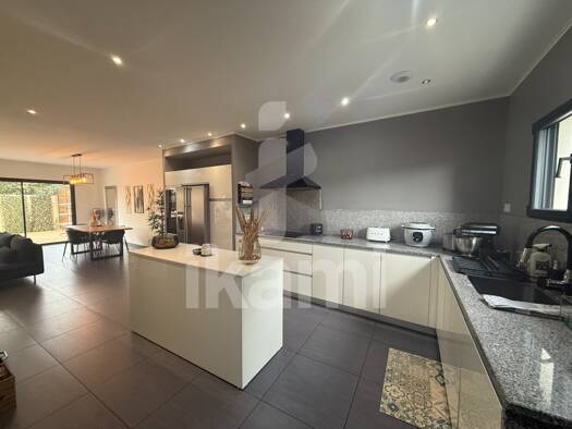 Maison à vendre 362 000 € 5 pièces 4 chambres 129 m² 155 m² de terrain Tresses 33370