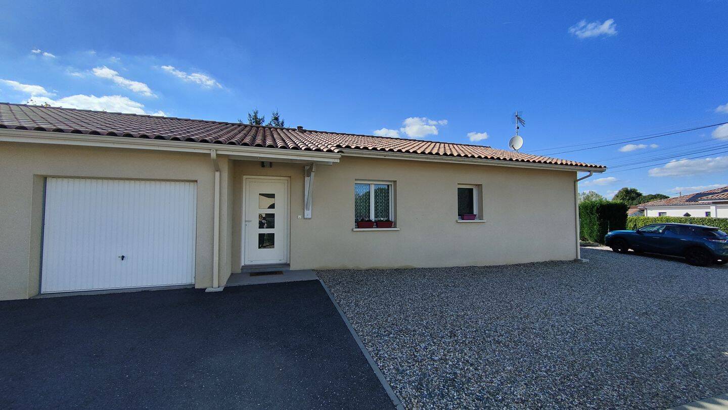 Maison 4 pièces 92 m² · à Auros · 91,6 m² · 207 000 €