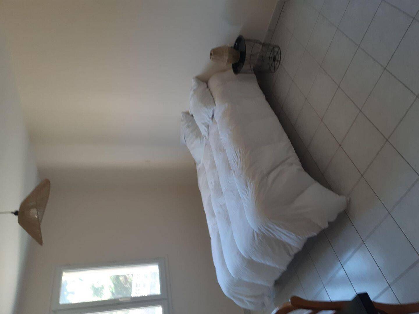 Appartement 1 pièce 45 m² · à Vesseaux · 45 m² · 400 €