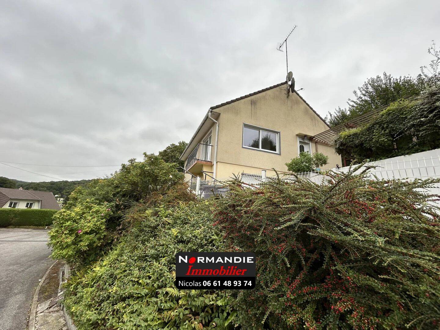 Maison 6 pièces 104 m² · à Lillebonne · 104 m² · 215 000 €