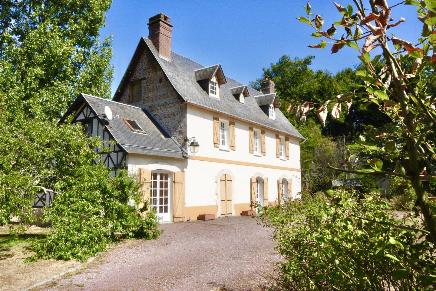 Maison 10 pièces 191 m² · à Valmont · 191 m² · 357 000 €
