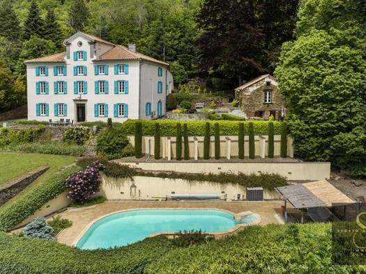 Maison à vendre 495 000 € 9 pièces 6 chambres 312 m² 7 038 m² de terrain Roquefère 11380