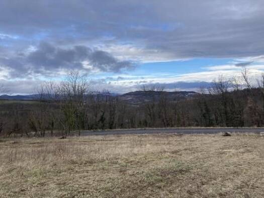 Terrain constructible viabilisé à vendre 79 000 € 576 m² de terrain Parent 63270