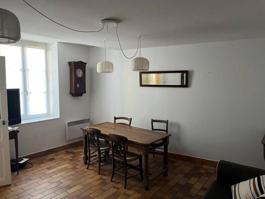 Appartement à louer 600 € 2 pièces 1 chambre 37,9 m² RDC Hôpital-Chasse Royale-Le Pré Le Mans 72000