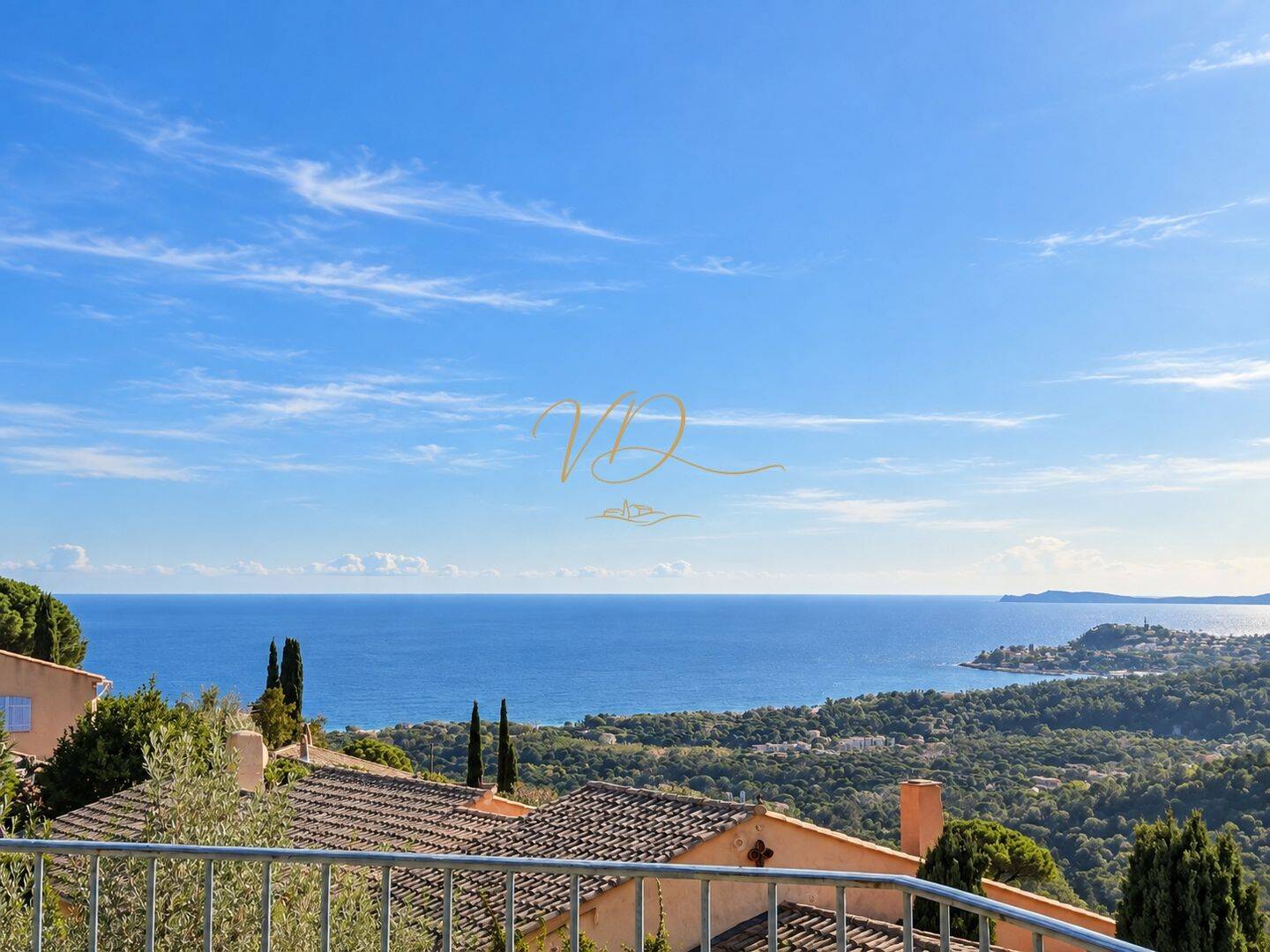 Maison 5 pièces 150 m² · à La Croix-Valmer · 150 m² · 1 250 000 €