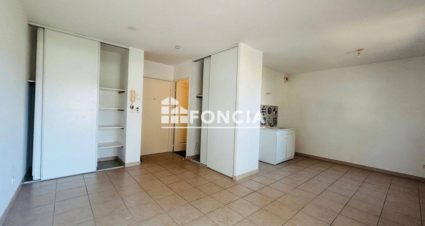 Appartement 1 pièce 30 m² · à Six-Fours-les-Plages · 29,6 m² · 137 000 €