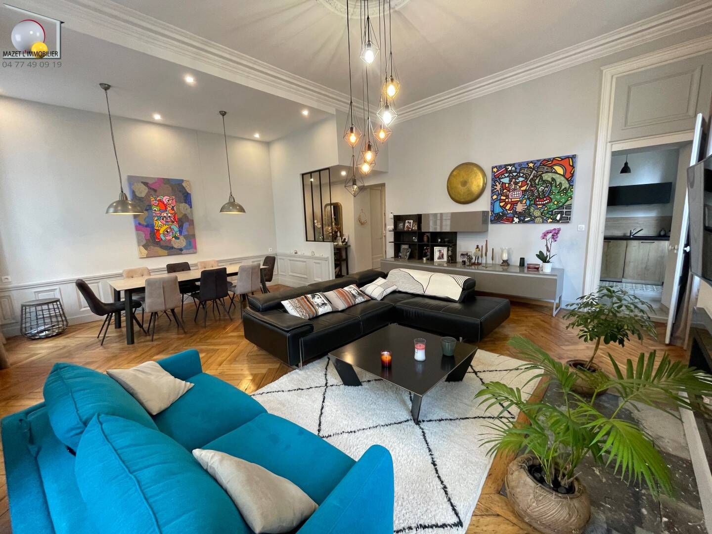 Appartement 4 pièces 103 m² · à Saint-Étienne · 103,3 m² · 220 000 €