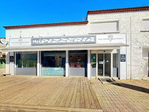 Pizzeria à vendre Fonds de commerce 40 760 € 245 m² d'espace de restauration Aérodrome Nîmes 30000