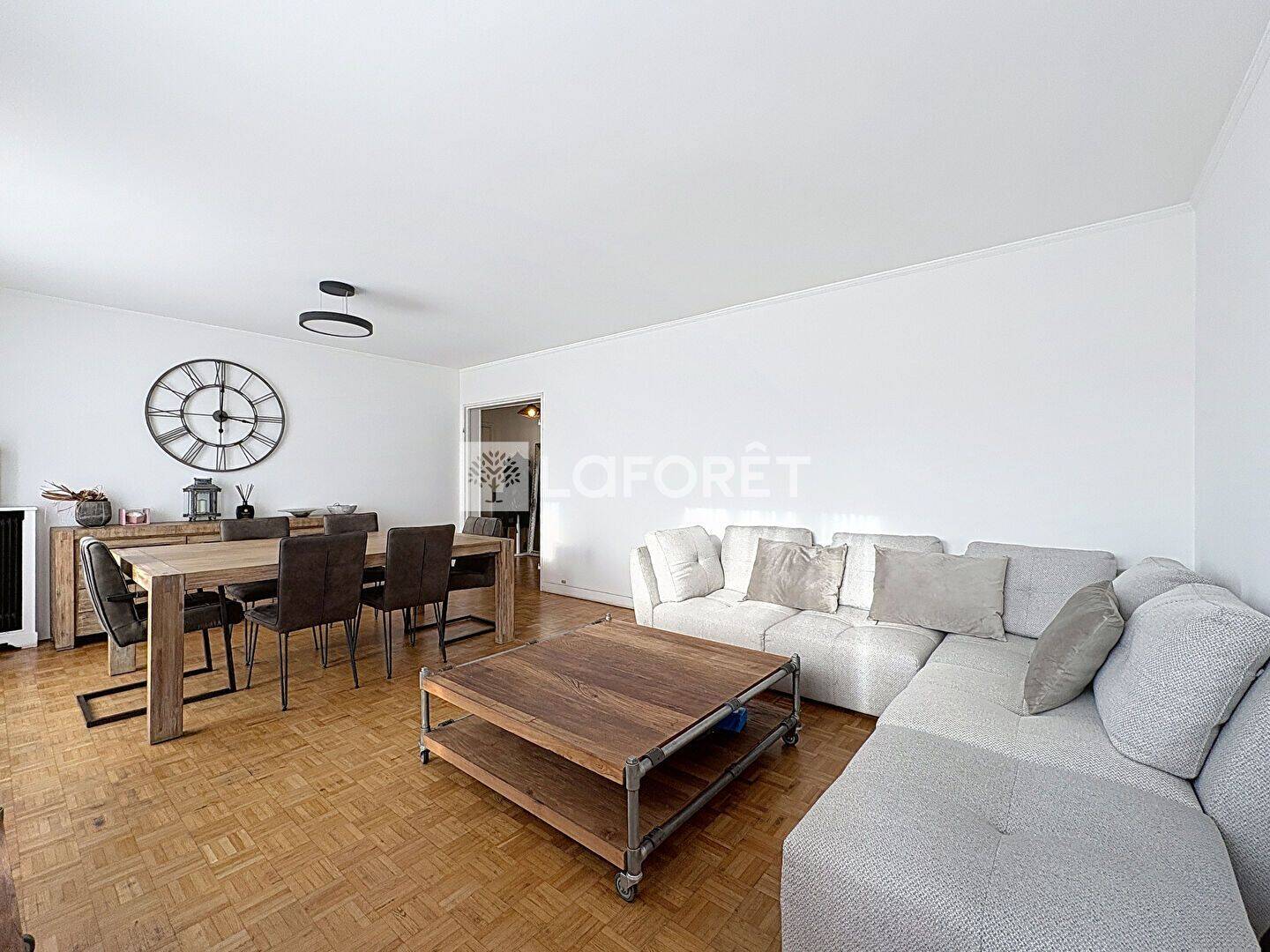 Appartement 4 pièces 84 m² · à Deuil-la-Barre · 84 m² · 279 000 €