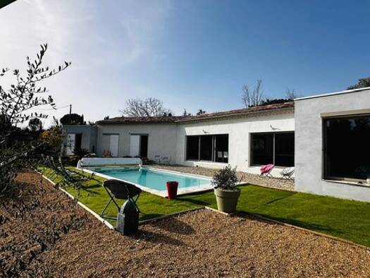 Maison de plain-pied à vendre 600 000 € 8 pièces 4 chambres 157 m² 1 245 m² de terrain Mollans-sur-Ouvèze 26170