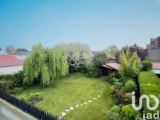 Maison à vendre 577 000 € 12 pièces 5 chambres 237 m² 340 m² de terrain Centre Seclin 59113