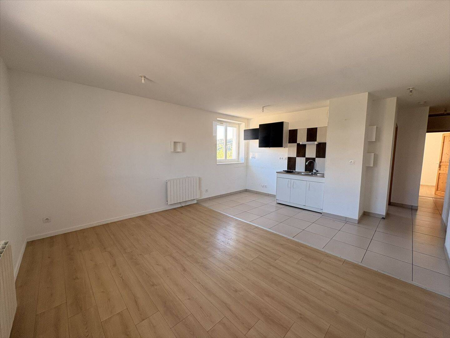 Appartement 3 pièces 59 m² · à Sain-Bel · 58,7 m² · 733 €/mois
