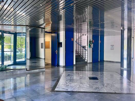 Local commercial à vendre 379 000 € 128,5 m² de surface de vente Archamps 74160