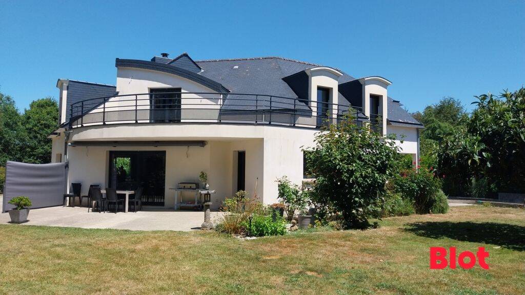 Maison 9 pièces 198 m² · à Guidel · 198 m² · 956 000 €