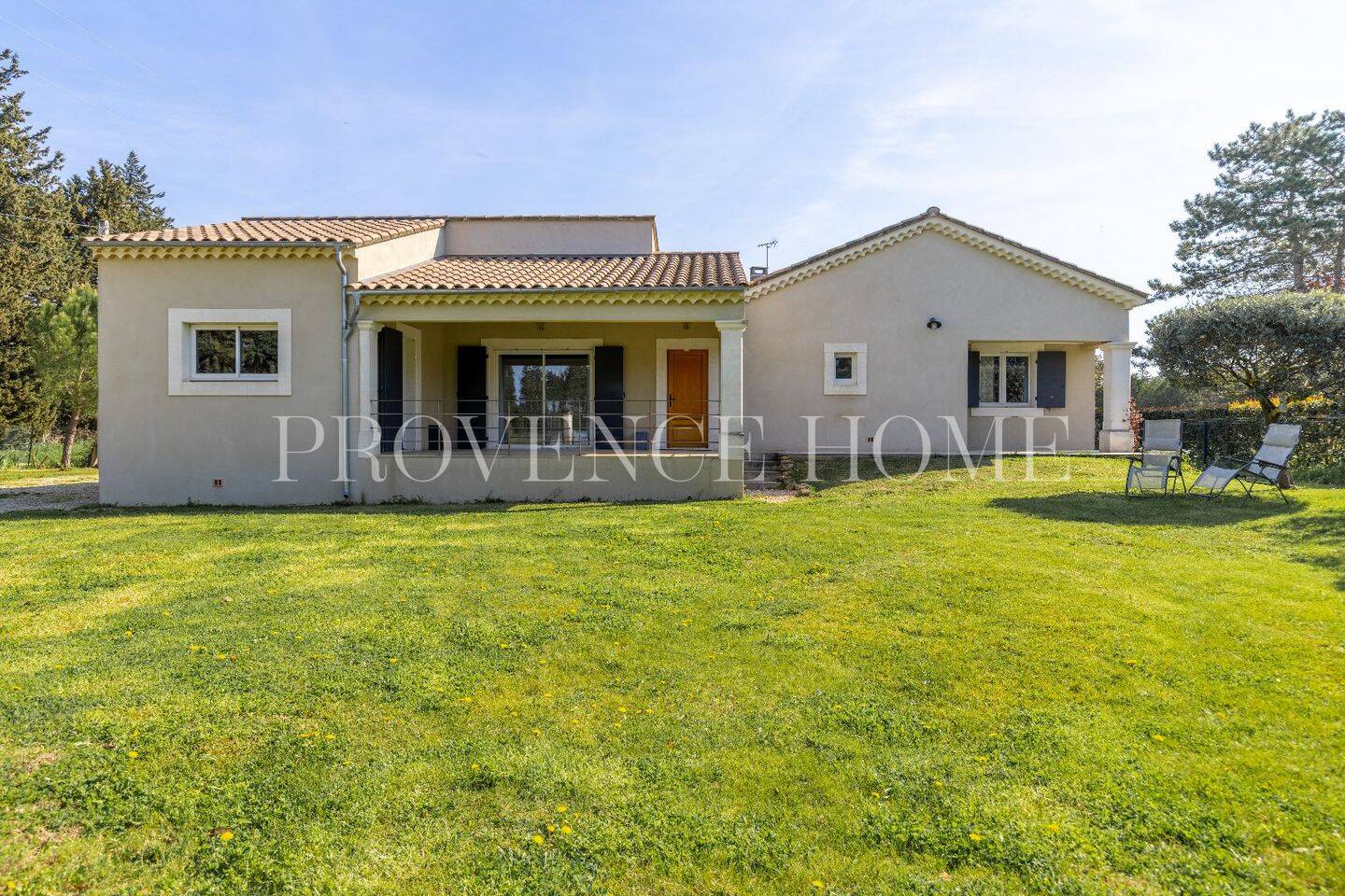 Maison 4 pièces 115 m² · à Lagnes · 115 m² · 449 000 €