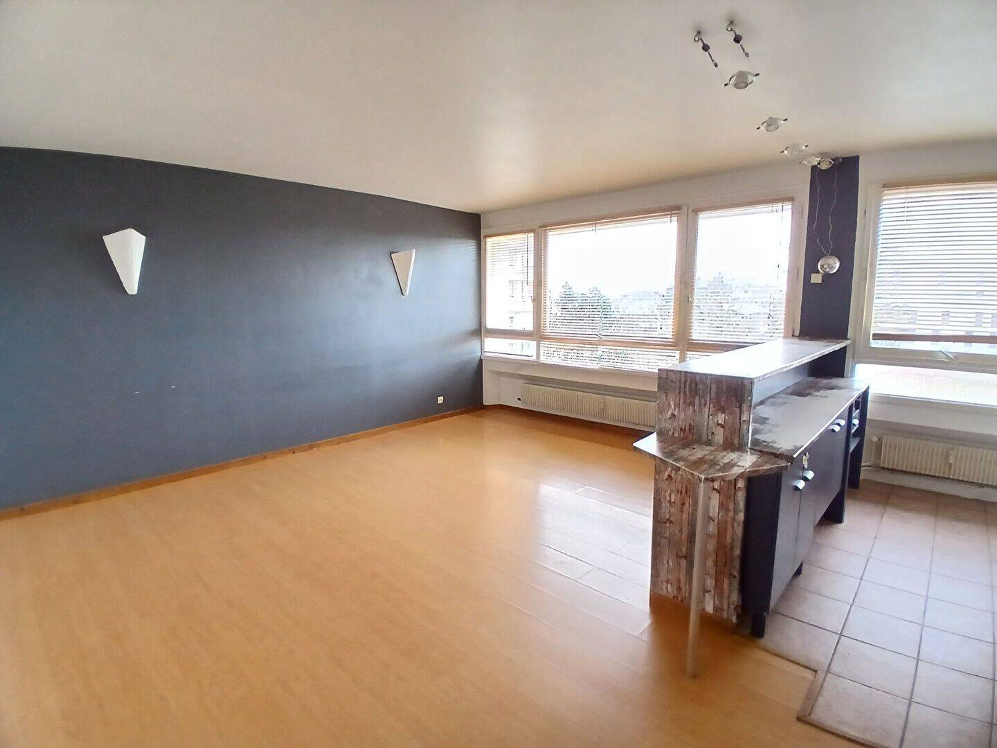 Appartement 2 pièces 47 m² · à Hérouville-Saint-Clair · 46,5 m² · 74 500 €