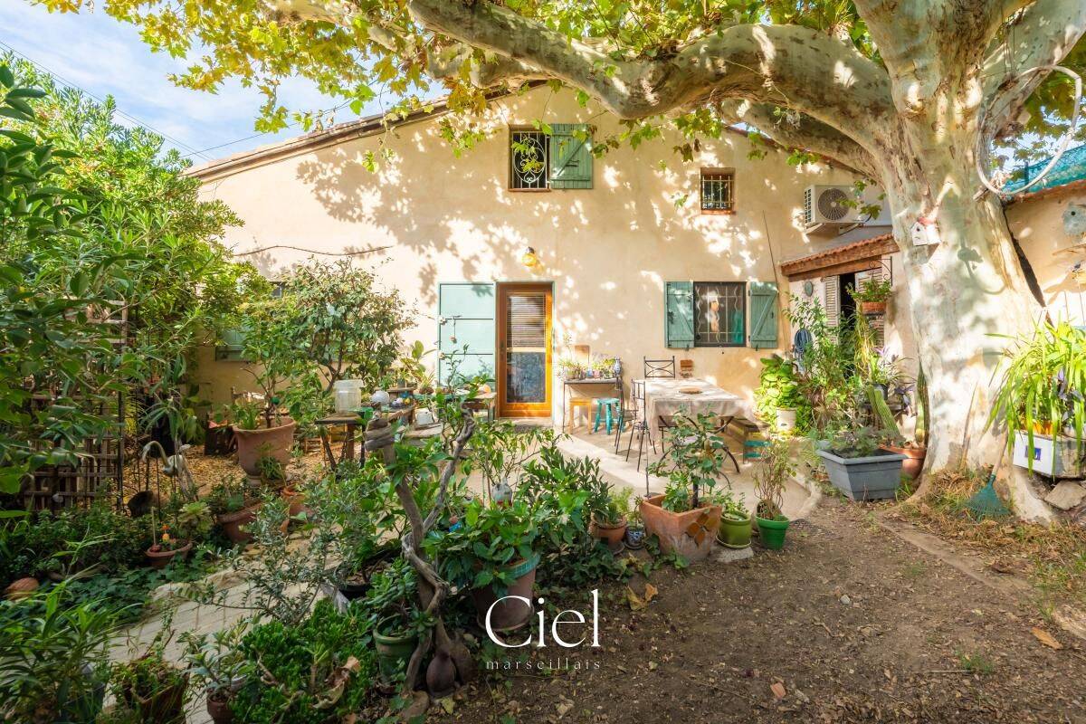 Maison 4 pièces 96 m² · à Marseille 16ème Arrondissement · 96 m² · 1 600 €/mois