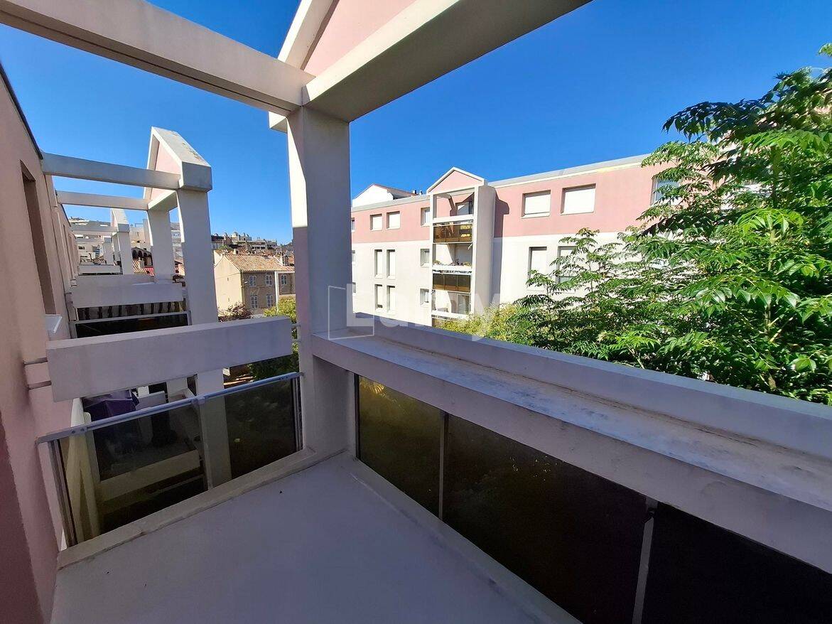 Appartement 3 pièces 75 m² · à Marseille 10ème Arrondissement · 75 m² · 830 €