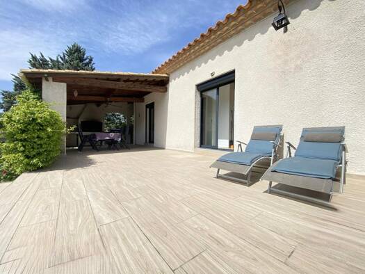 Maison à vendre 719 000 € 6 pièces 4 chambres 160 m² 1 900 m² de terrain Est Prades-le-Lez 34730