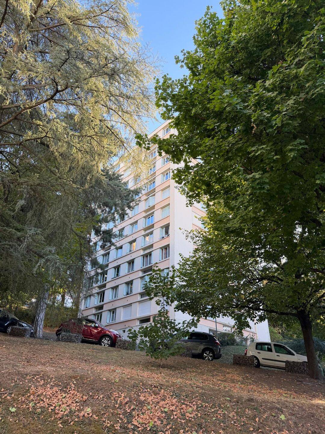 Appartement 3 pièces 55 m² · à Saint-Étienne · 55 m² · 770 €/mois