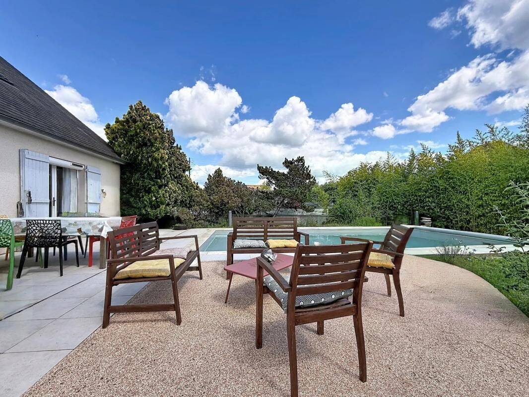 Maison 8 pièces 205 m² · à Saint-Cyr-sur-Loire · 205 m² · 625 000 €