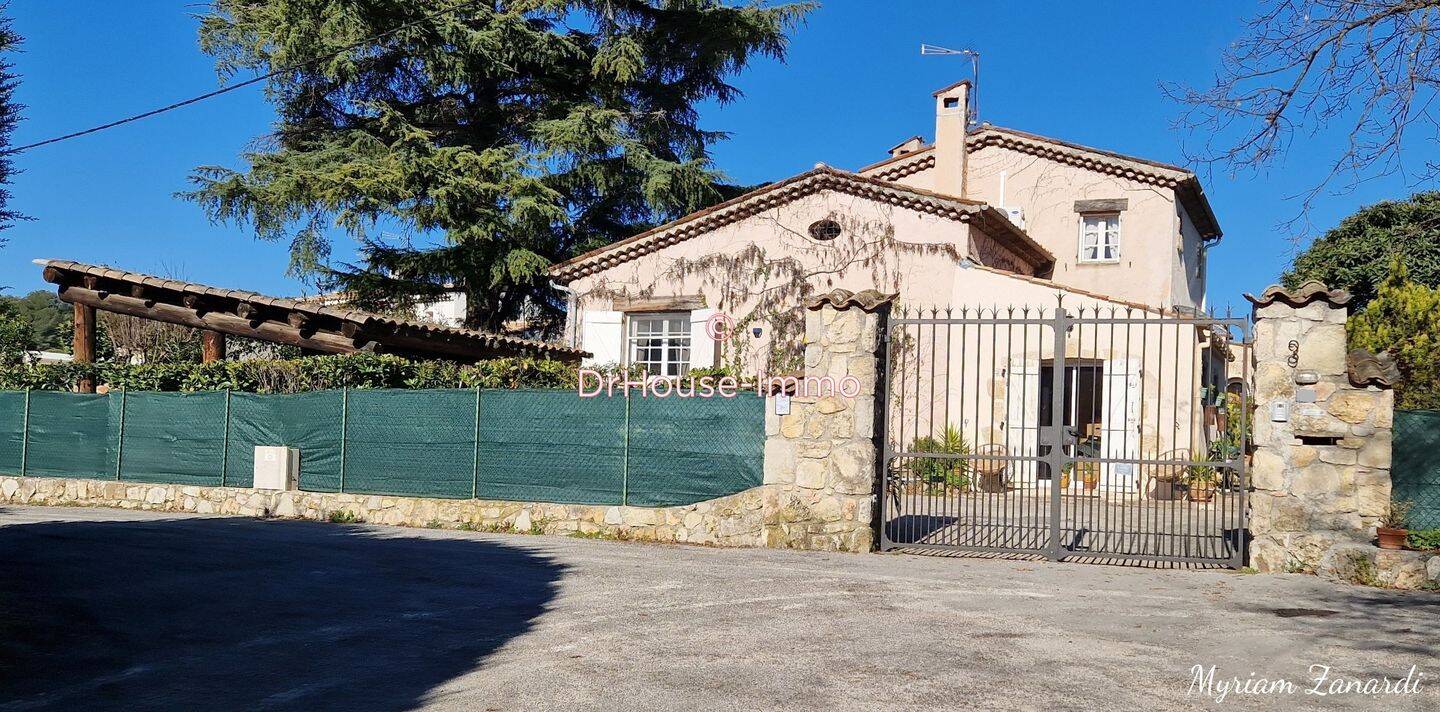 Maison 7 pièces 187 m² · à Mouans-Sartoux · 187 m² · 725 000 €