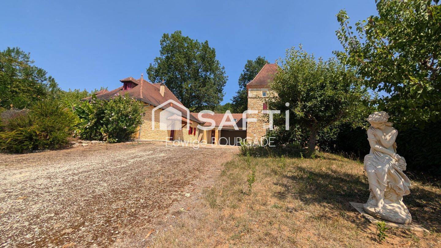 Maison 9 pièces 235 m² · à Duravel · 235 m² · 350 000 €