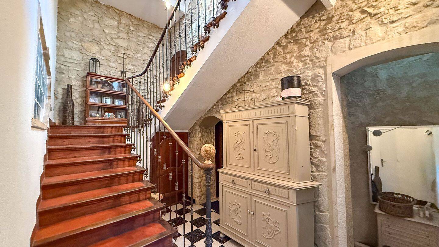 Maison 6 pièces 170 m² · à Orange · 170 m² · 399 000 €