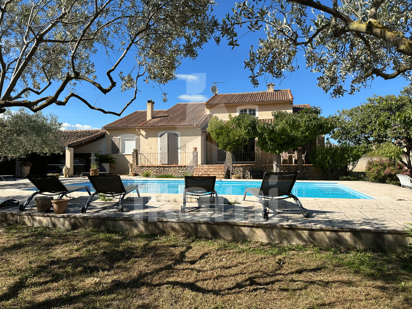 Maison 4 pièces 140 m² · à Tresques · 140 m² · 474 000 €