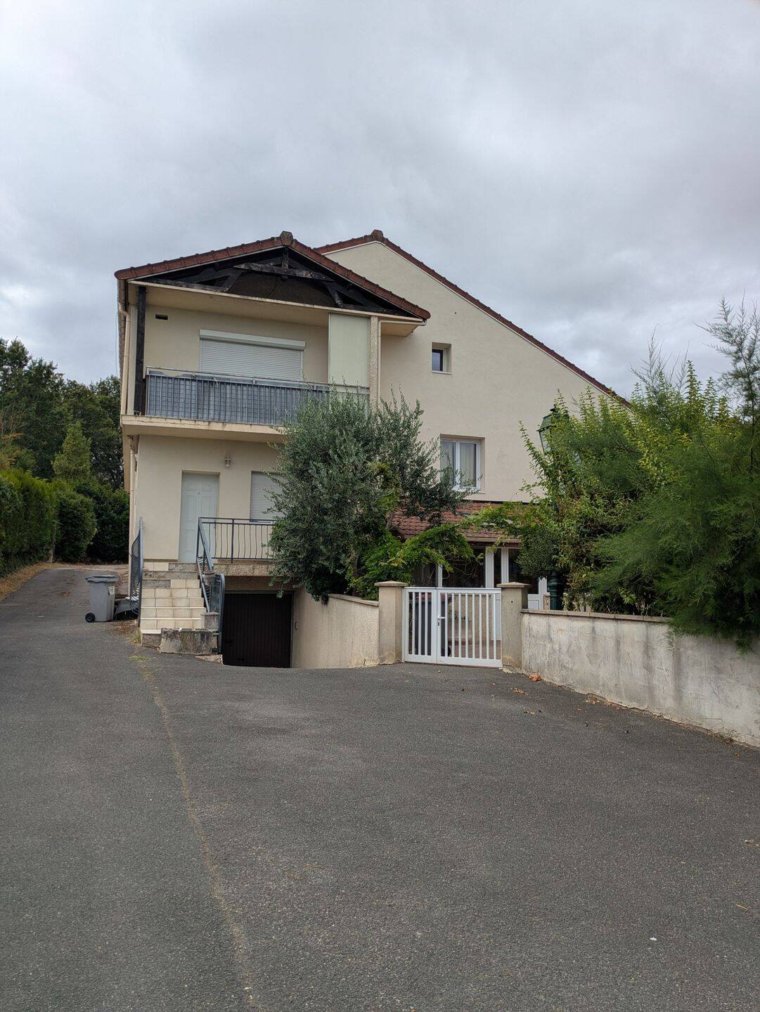 Appartement 3 pièces 53 m² · à Montlhéry · 53 m² · 895 €/mois