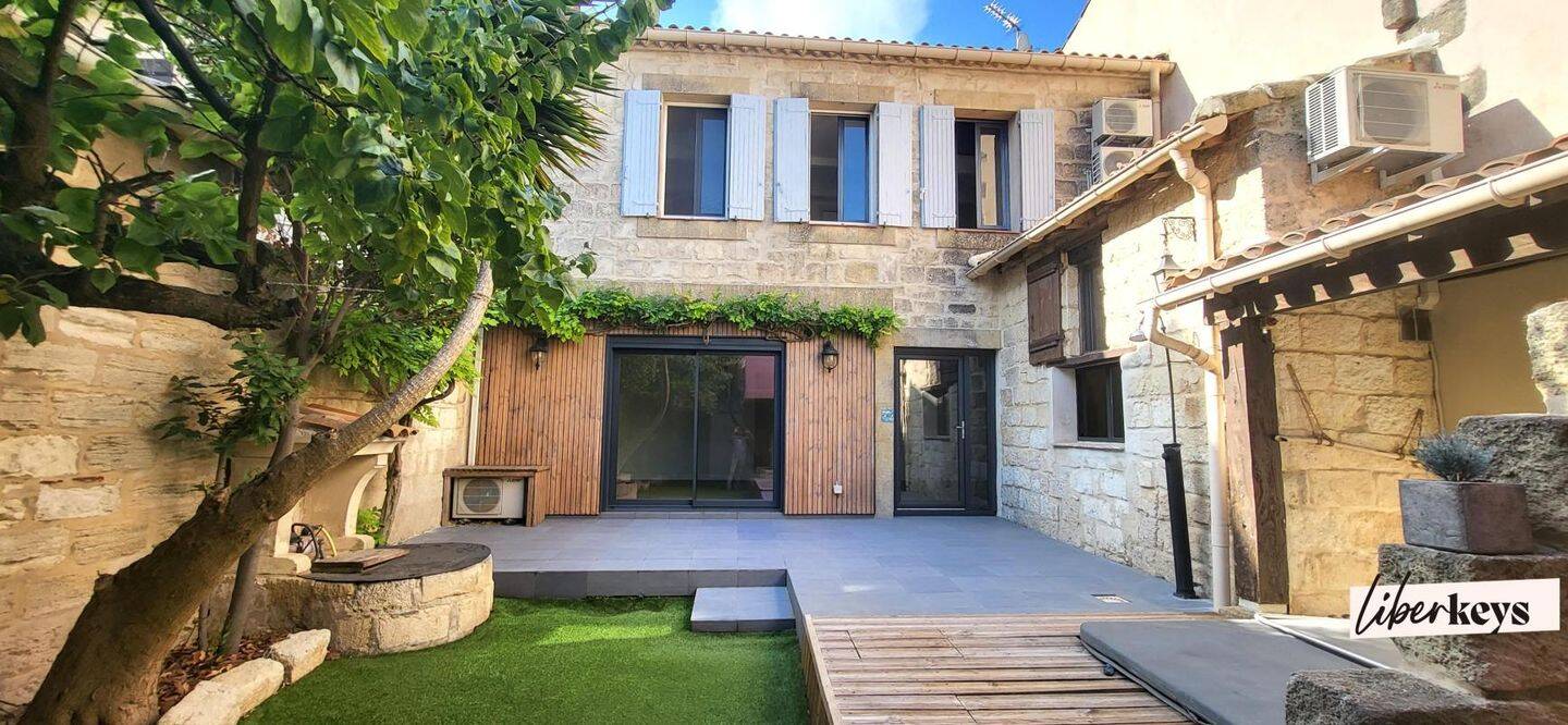 Maison 4 pièces 110 m² · à Aigues-Mortes · 110 m² · 493 000 €