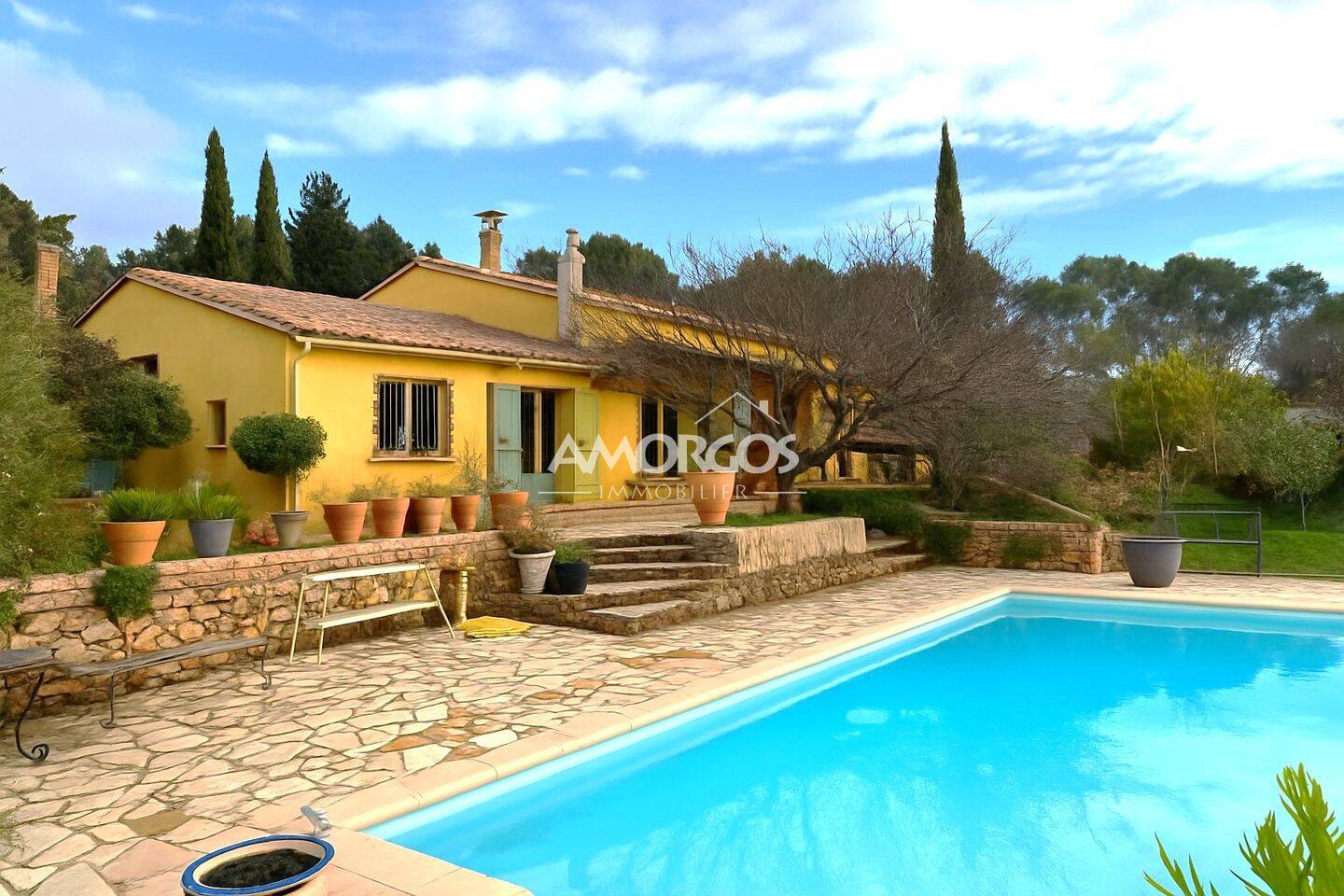 Maison 5 pièces 173 m² · à Le Castellet · 172,9 m² · 790 000 €