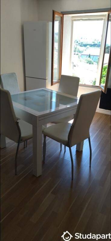 Appartement 2 pièces 44 m² · à Roquebrune-sur-Argens · 44 m² · 800 €/mois