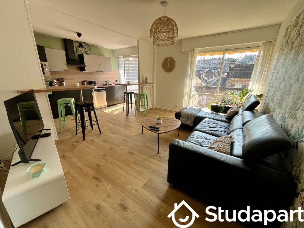 1 pièce 9 m² · à Évreux · 9 m² · 400 €