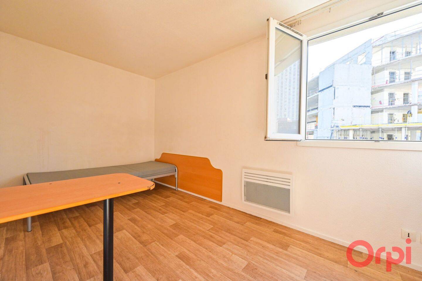 Appartement 1 pièce 19 m² · à Paris 20ème Arrondissement · 18,9 m² · 714 €