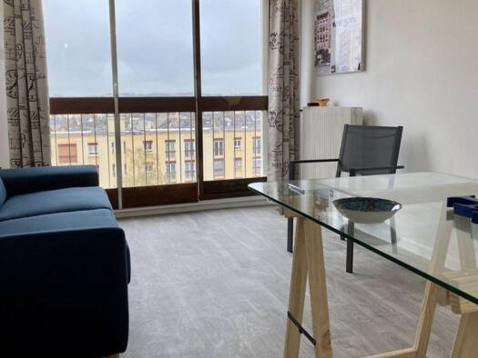 Appartement à louer - logement étudiant 498 € 1 pièce 28 m² 5ème étage Le Mans 72000