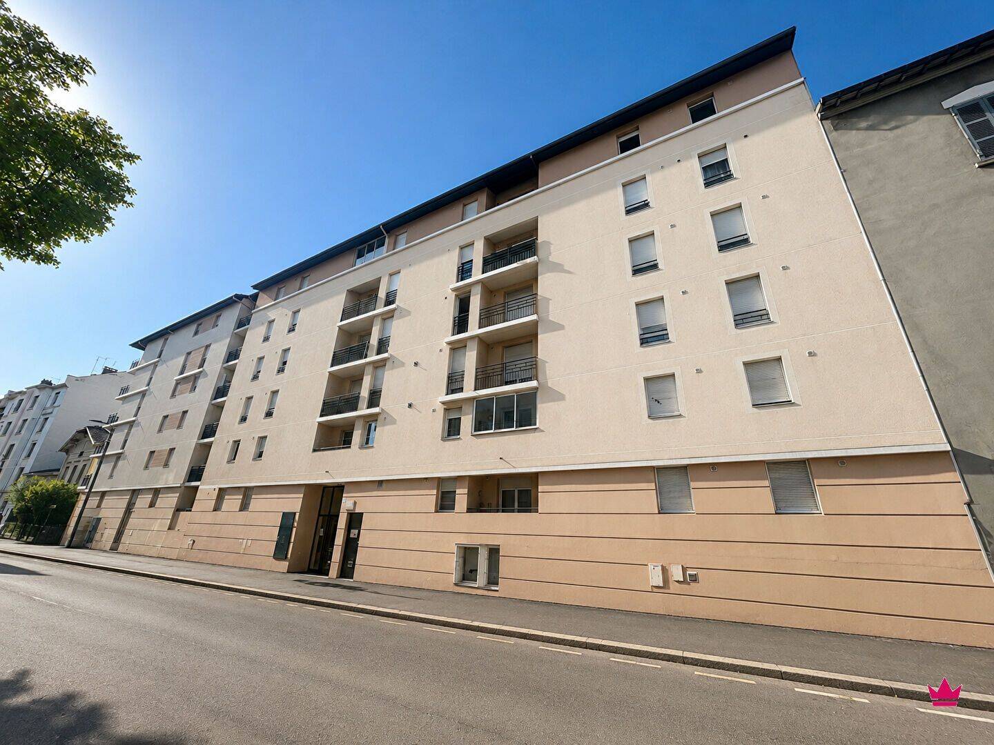 Appartement 3 pièces 64 m² · à Saint-Fons · 64,4 m² · 799 €