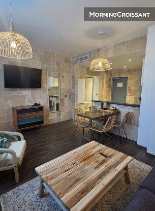 Appartement 3 pièces 65 m² · à Ennery · 65 m² · 3 000 €