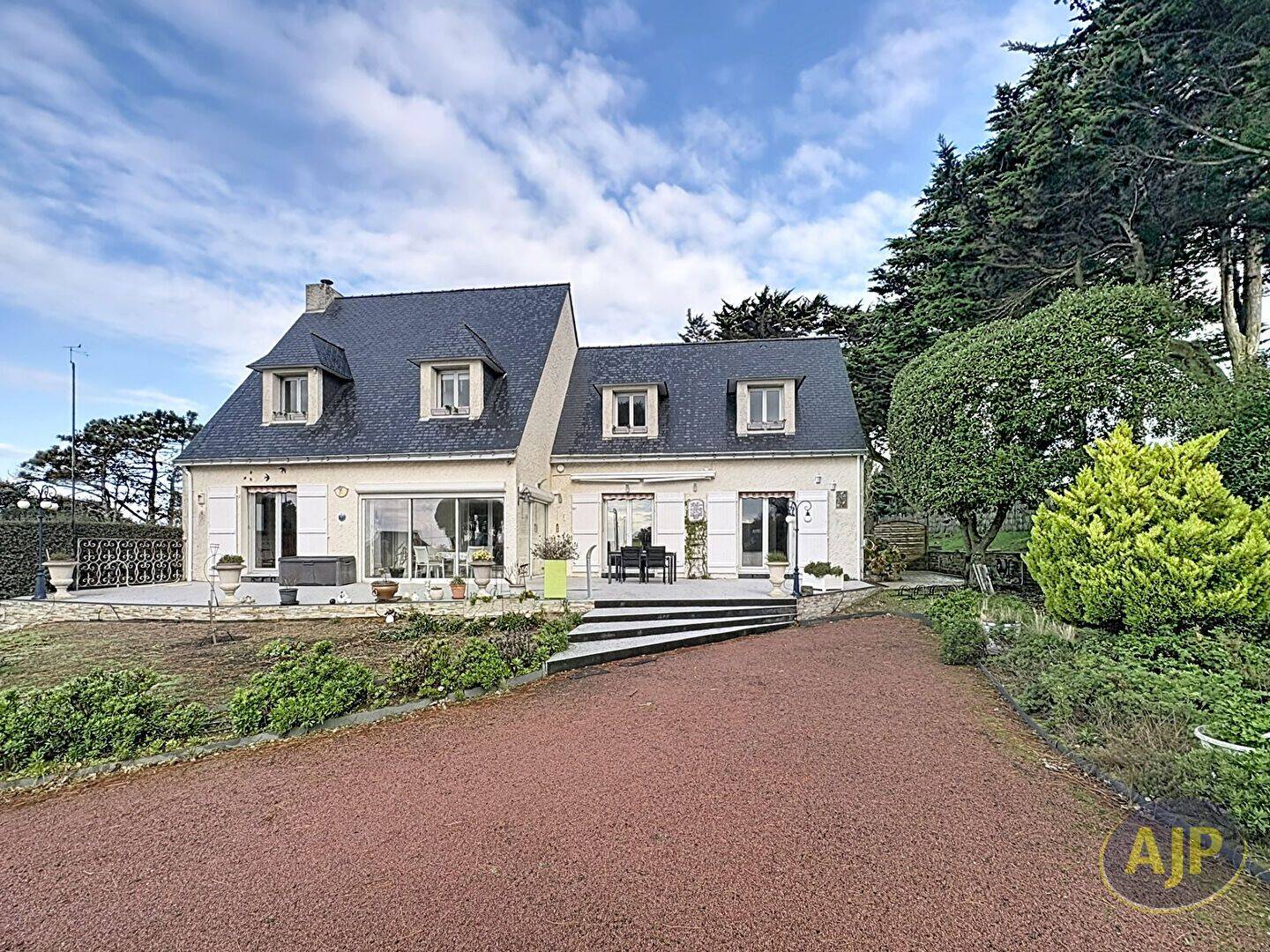 Maison 7 pièces 198 m² · à Le Pouliguen · 198 m² · 884 000 €