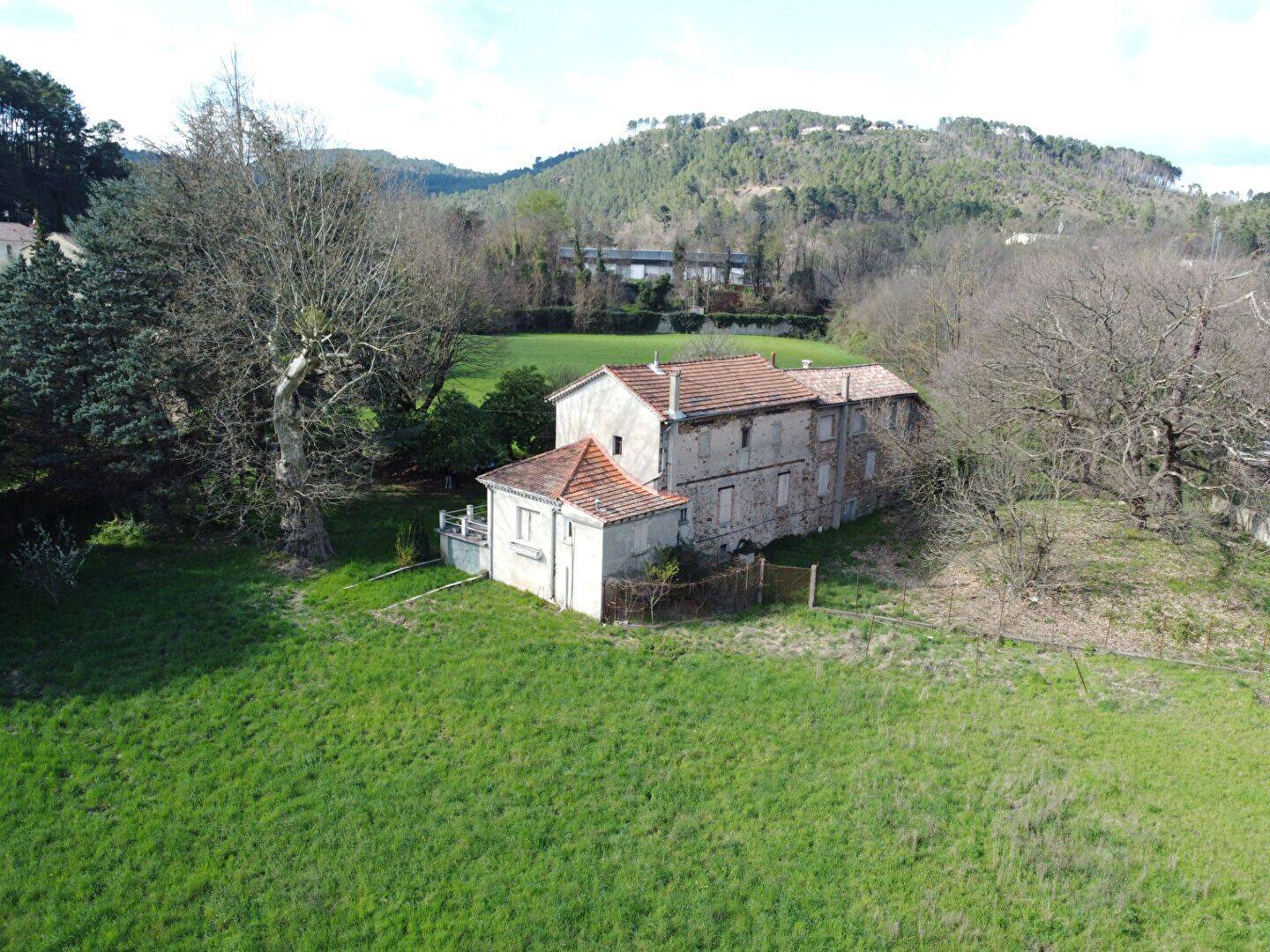 Maison 9 pièces 195 m² · à Bessèges · 195 m² · 270 000 €