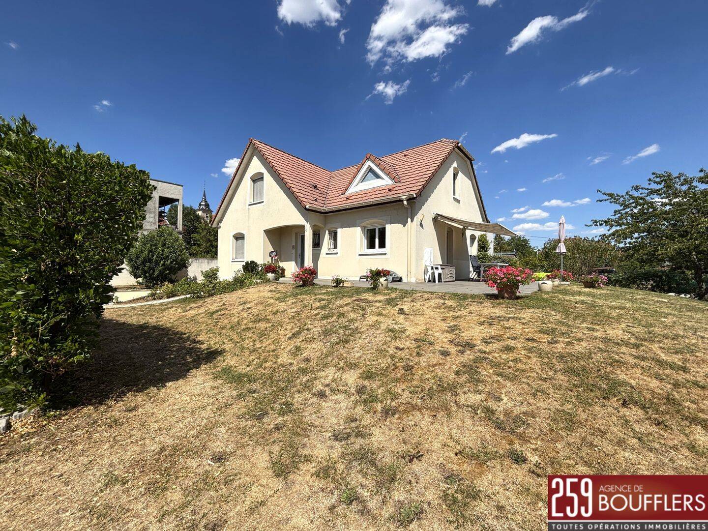 Maison 5 pièces 180 m² · à Champigneulles · 180 m² · 438 000 €