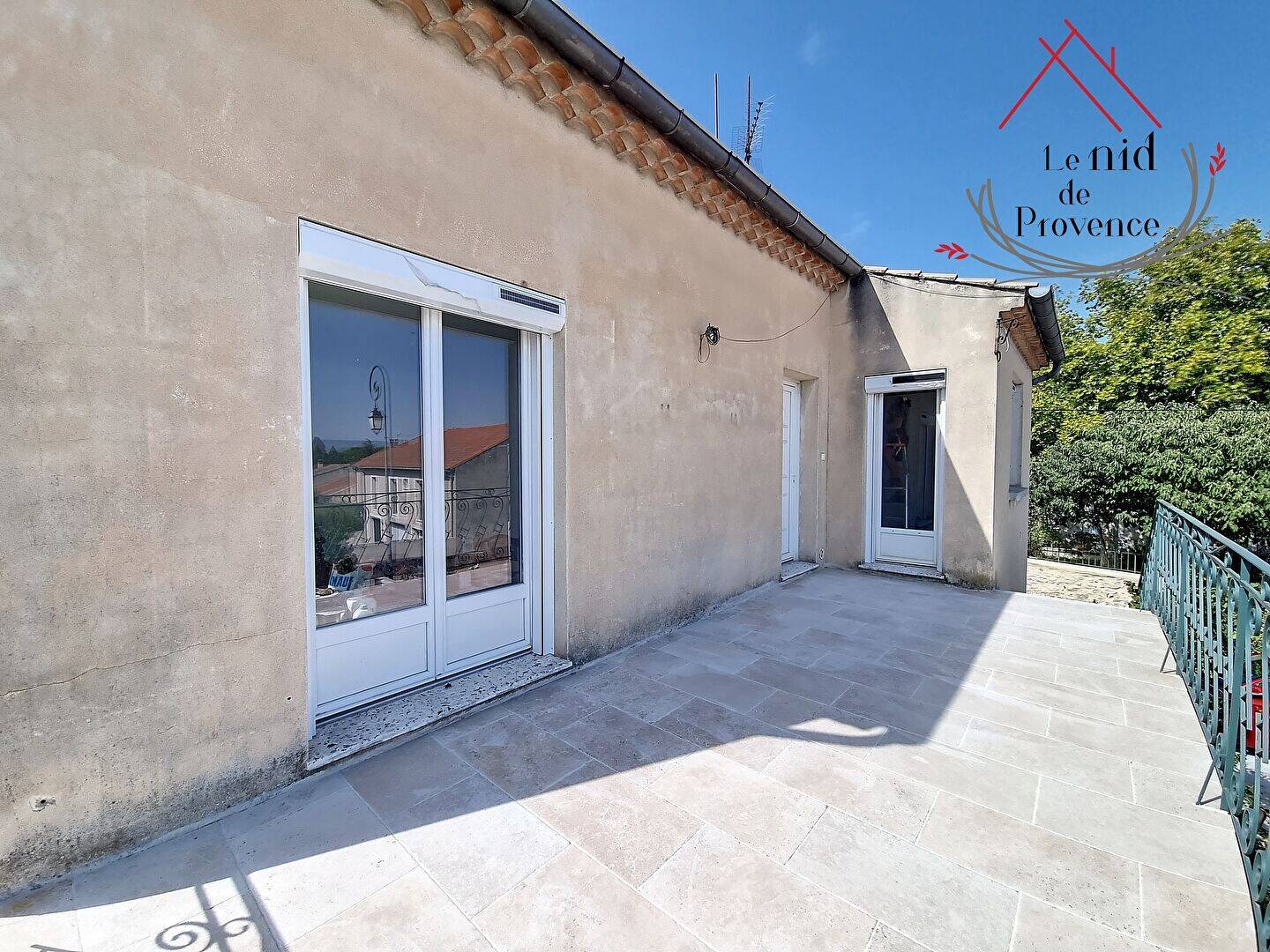 Appartement 4 pièces 77 m² · à Châteauneuf-de-Gadagne · 77,2 m² · 895 €/mois